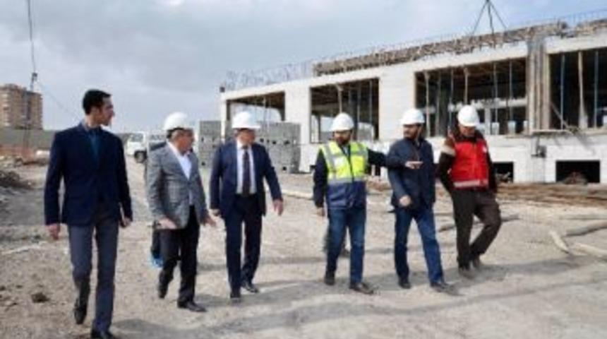 Devlet Hastanesinin Y&uuml;zde 15&rsquo;i Tamamlandı