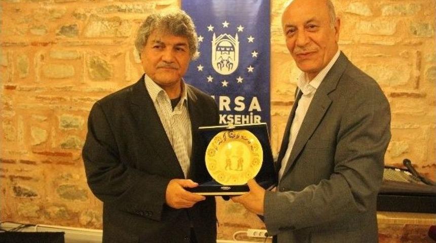 Mesut U&ccedil;akcan: "sinema Propaganda Aracı Olarak Kullanılamaz"