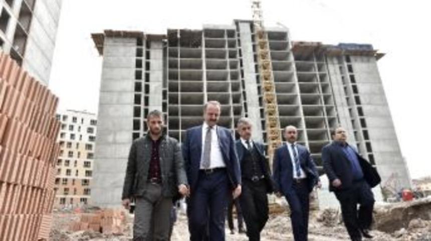 Akg&uuml;l Kentsel D&ouml;n&uuml;ş&uuml;m Projelerini Yerinde İnceledi