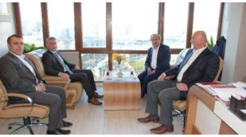 Vali Yardımcısı G&ouml;khan Azcan Eğitim Bir Sen&rsquo;i Ziyaret Etti