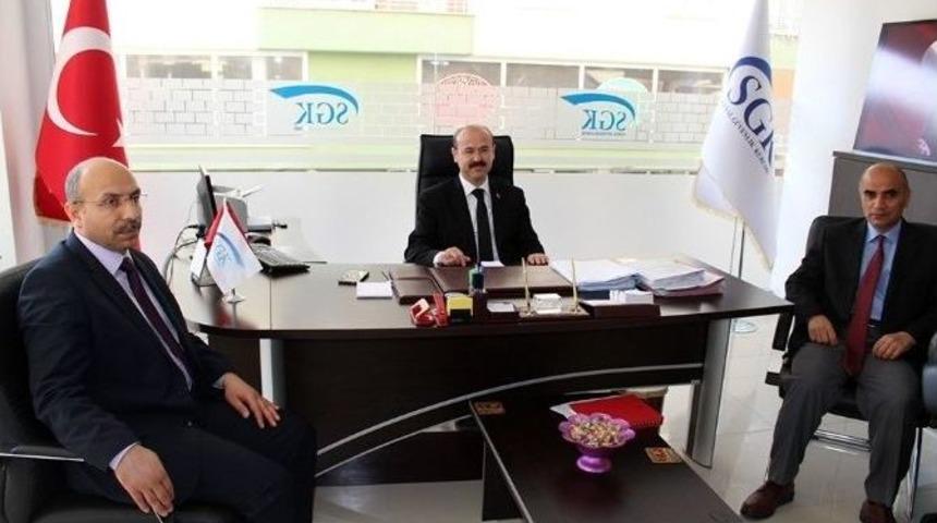 Bağ-kur Ve Emeklilik İşlemleri Artık &Uuml;nye&rsquo;de Yapılacak