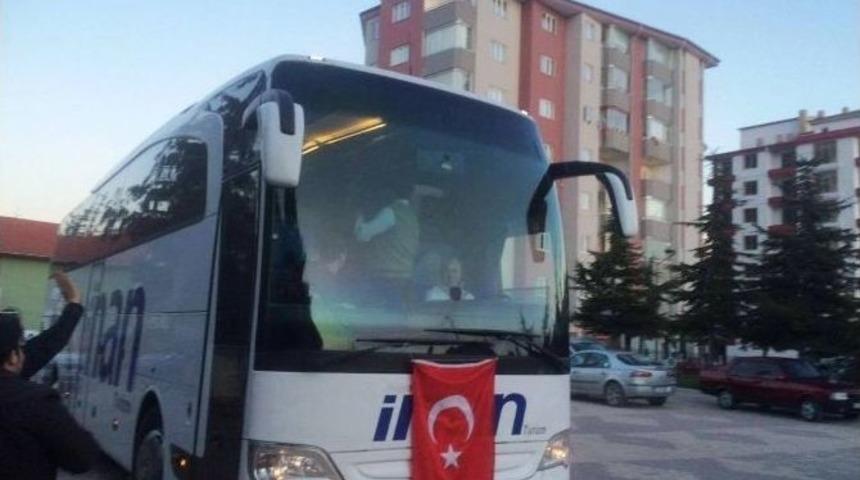 Ulukışlalı Muhtarlar &Ccedil;anakkale Yolunda