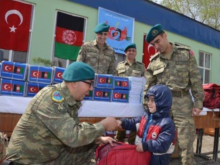 Tsk’dan Afgan Miniklere Eğitim Yardımı G4