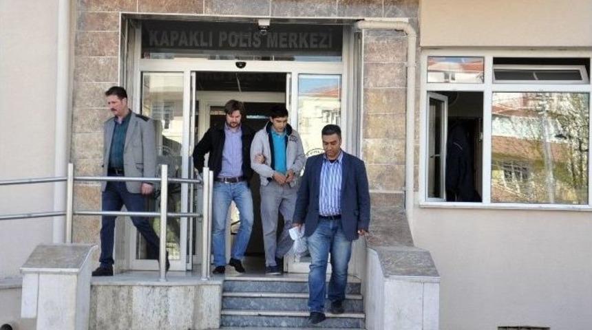 Cinayet Zanlısı Ma&ccedil;ta Yakayı Ele Verdi