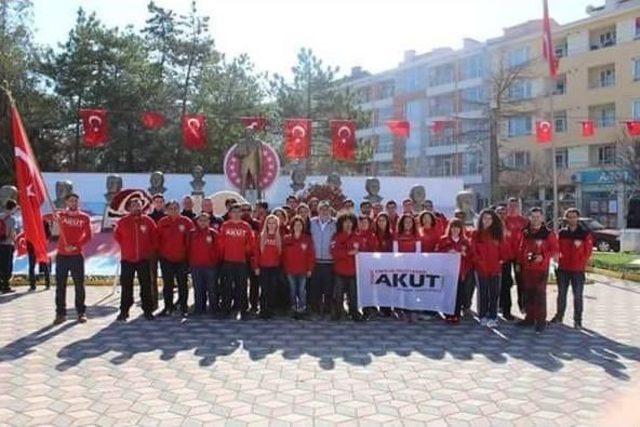 İnönü Zaferi Yürüyüşüne Akut Ekibi De Katıldı