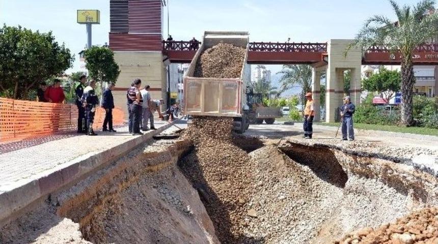 Patlayan Kanalizasyon Asat&rsquo;ı Alarma Ge&ccedil;irdi