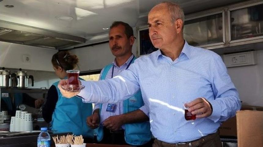 B&uuml;y&uuml;k&ccedil;ekmece Belediyesi&rsquo;nden İkram Aracı