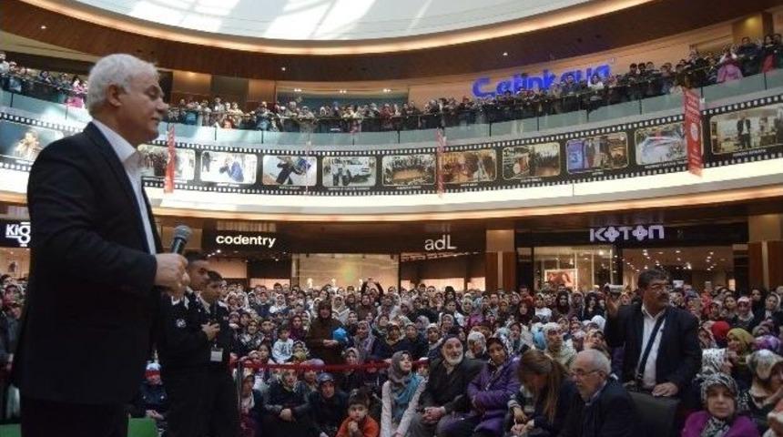 Malatyapark&rsquo;ta, Nihat Hatiopğlu İzdihamı