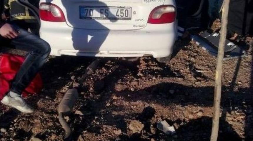 Sandıklı&rsquo;da Trafik Kazası: 2 Yaralı