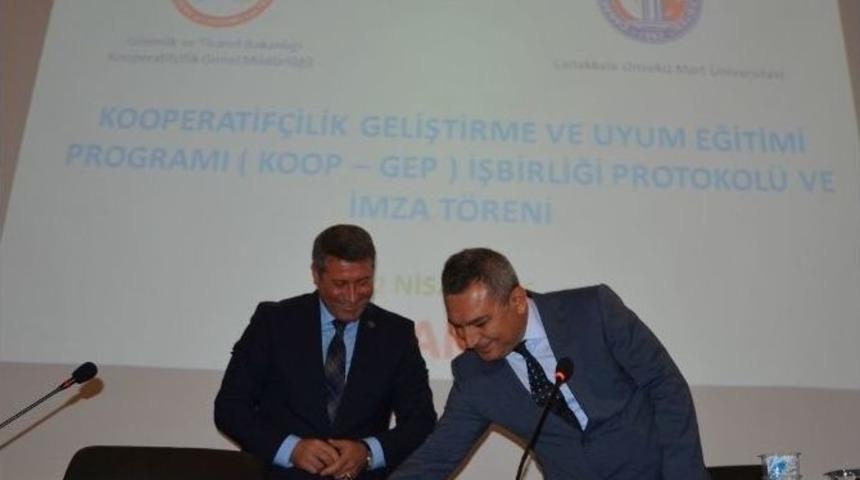 Kooperatif Genel M&uuml;d&uuml;rl&uuml;ğ&uuml; İle &Ccedil;om&uuml; Arasında İşbirliği Protokol&uuml; İmzalandı