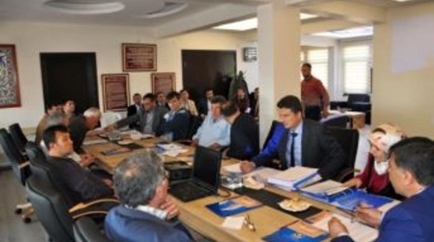 Belediye Başkanı Mustafa Koca: &Ouml;zverili &Ccedil;alışmalarından Dolayı T&uuml;m Belediye Personeline Teşekk&uuml;r Ediyorum