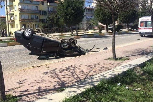 Uşak’ta Trafik Kazası: 1 Yaralı