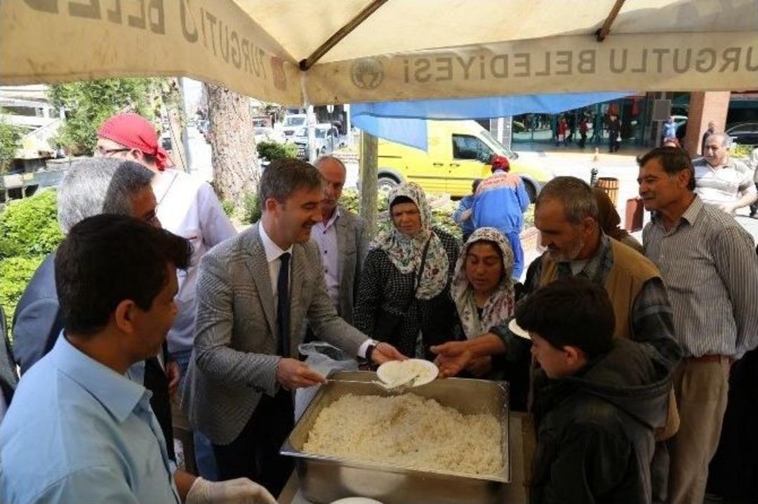 Merhum Başbuğ Turgutlu&rsquo;da Dualarla Anıldı