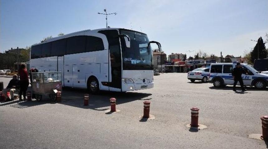 Sığınmacılar Geri Gönderiliyor