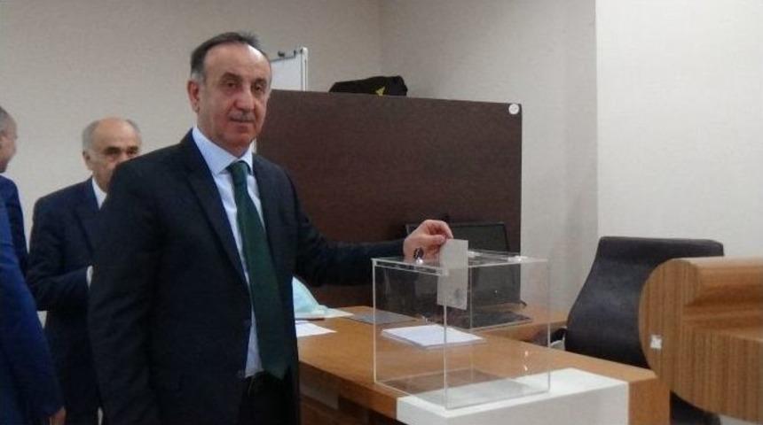 Giresun İl Genel Meclisi&rsquo;nde Yeni D&ouml;nem Se&ccedil;imleri Yapıldı