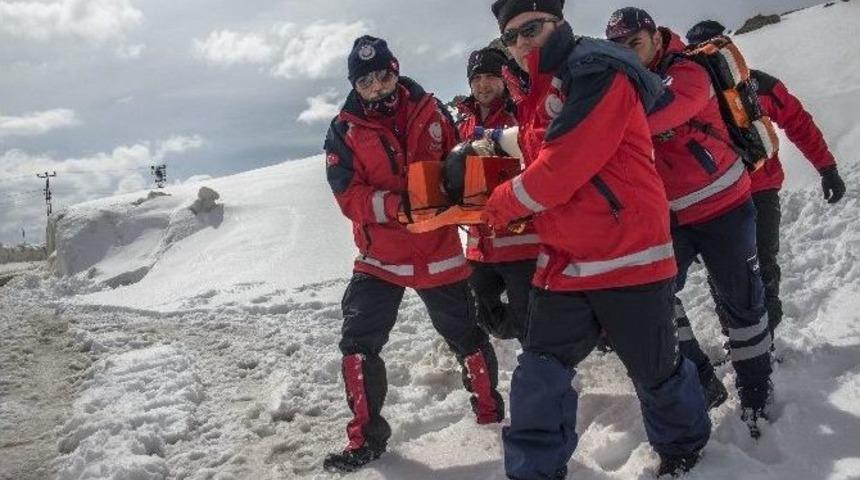 2 Bin Rakımda &Ccedil;ığ Tatbikatı