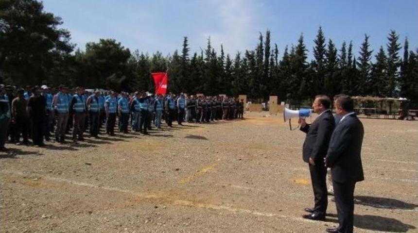 Vali T&uuml;rker&rsquo;den &Ouml;zel Harekat Polislerine Moral Ziyareti