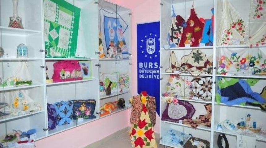 Hanımlar Lokali&rsquo;nde Kursiyerler Ele Emeği &Uuml;r&uuml;nlerini Satacak