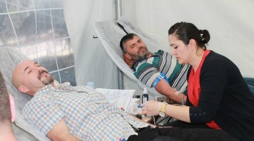 Kızılay Kan Merkezi 2 Ay Manavgat&rsquo;ta