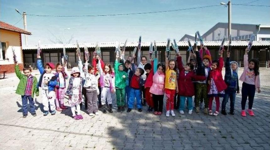 Odunpazarı&rsquo;nda Minikler Fidan Dikti