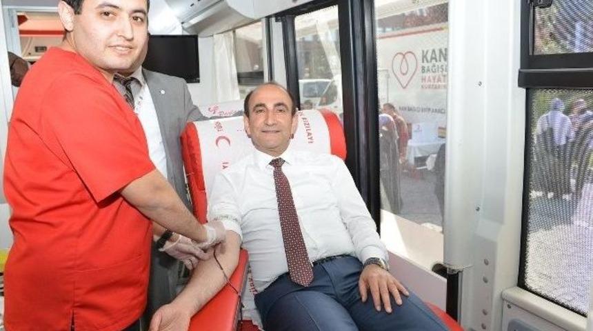 Yıldırım Belediyesi &lsquo;kan&rsquo; Verdi