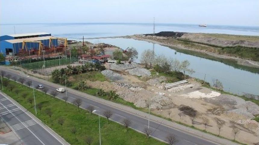 &Ccedil;akır, Butik Hastane Yerlerini İnceledi