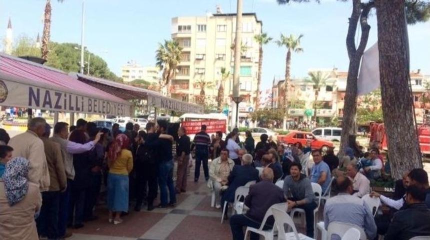 T&uuml;rkeş, &Ouml;l&uuml;m&uuml;n&uuml;n 19. Yılında Nazilli&rsquo;de Anıldı