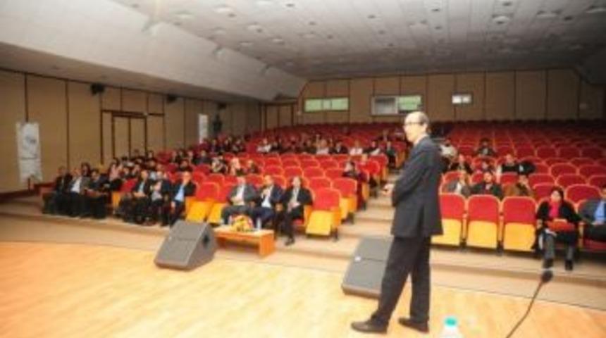 Yy&uuml;&rsquo;de &ldquo;gıda Katkı Maddeleri Sağlığımız İ&ccedil;in Tehdit Midir?&rdquo; Konferansı