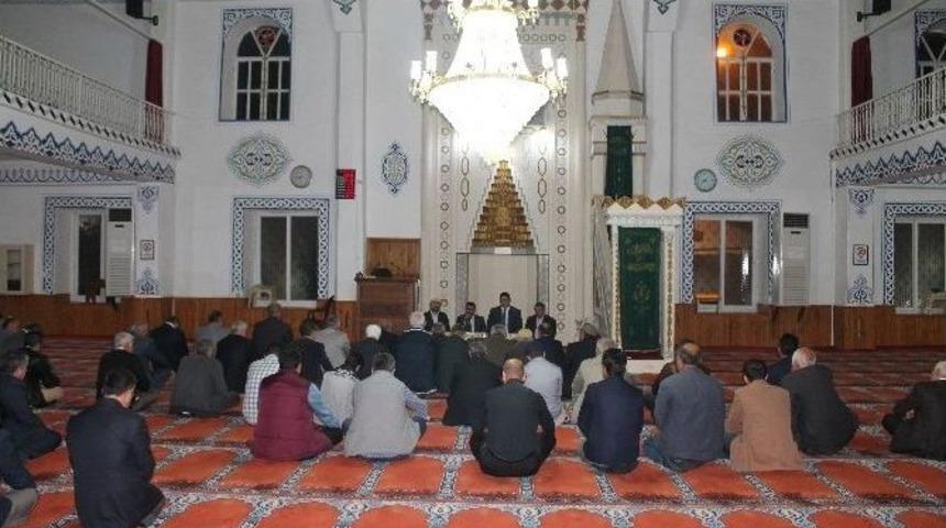 D&uuml;zi&ccedil;i&rsquo;nde T&uuml;rkeş Ve Şehitler İ&ccedil;in Mevlit Okutuldu