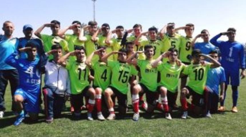 Muratpaşa U17 T&uuml;rkiye Şampiyonu Oldu