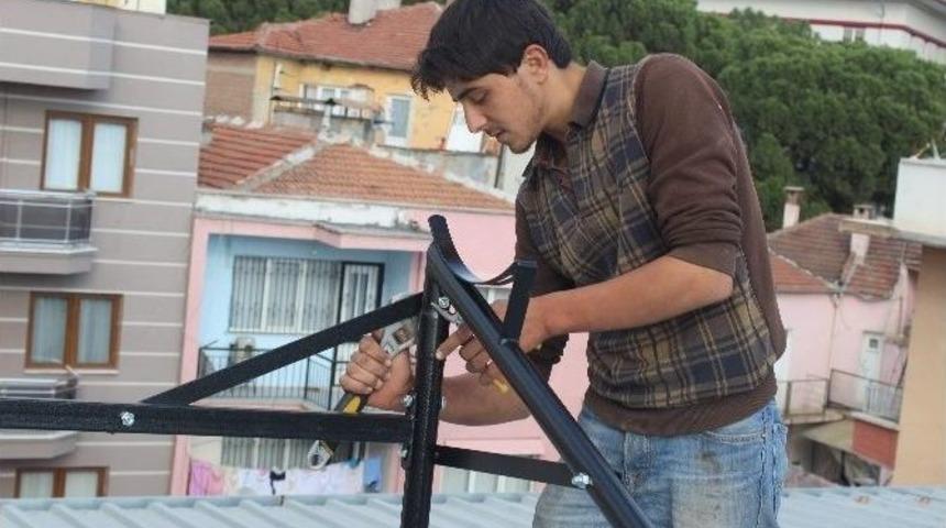 Dilenmeyen Suriyeliler Meslek Sahibi Olup Çalışmaya Başladı