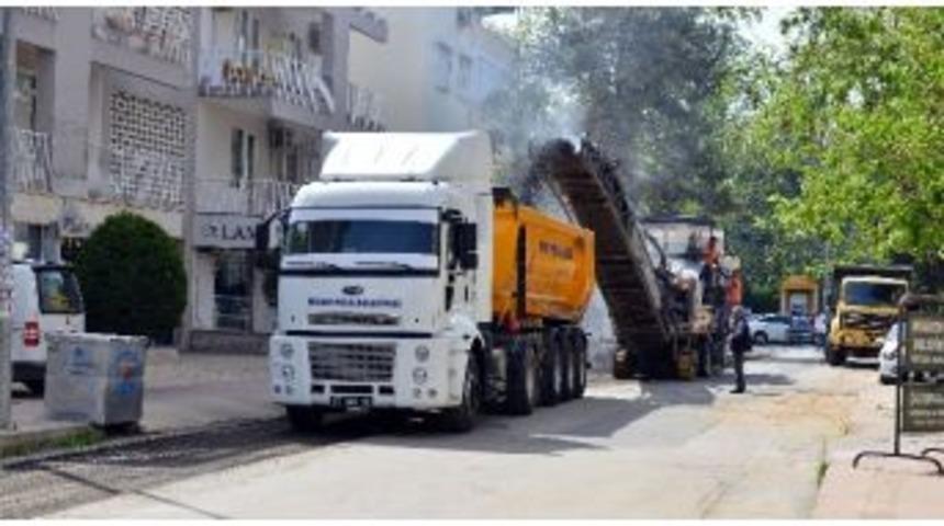 Bah&ccedil;elievler&rsquo;de Yenileme &Ccedil;alışması