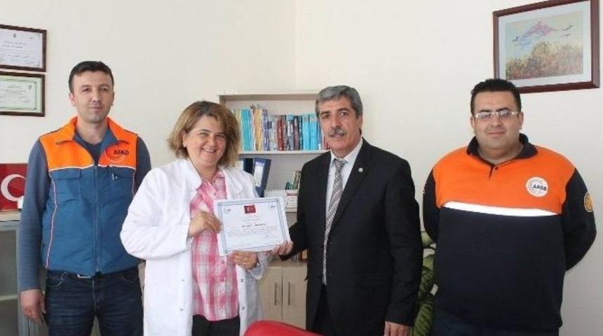 Doğal Afetler Konusunda Eğitim Alanlara Sertifikaları Verildi