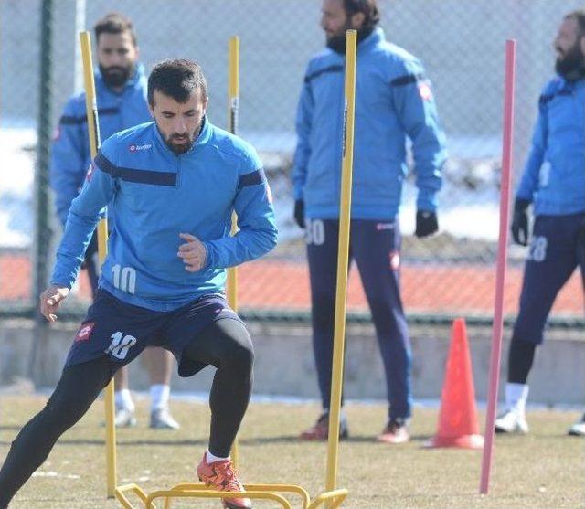 Bb Erzurumspor Teknik Direktörü Yıldırım: “şampiyonluk Yolunda Önemli Bir Maça Çıkacağız”