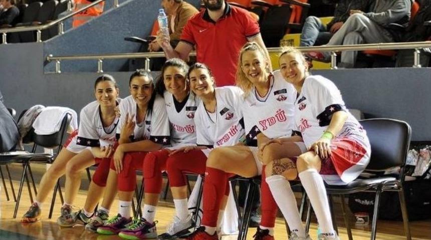 Yakın Doğu &Uuml;niversitesi, Samsun Canik Belediyespor&rsquo;u Ağırlıyor