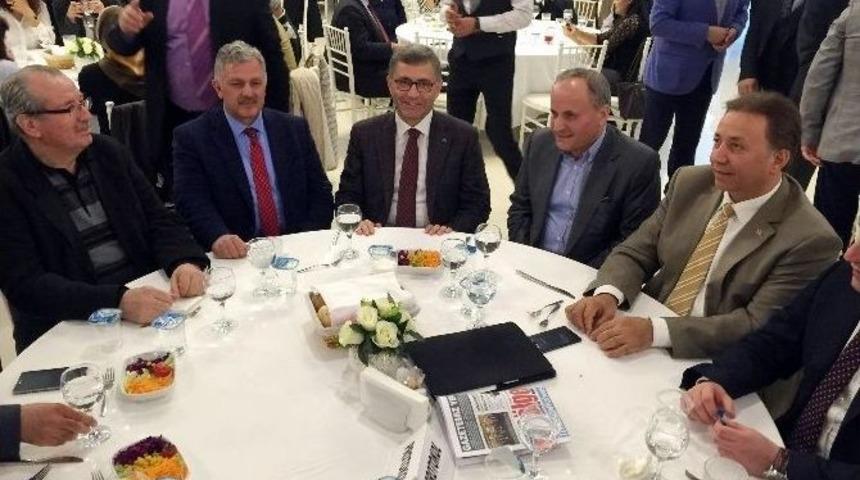 Başkan T&uuml;rkmen: "&uuml;sk&uuml;dar&rsquo;da Nefes Alan, &Uuml;sk&uuml;dar&rsquo;a Nefes Vermeli"