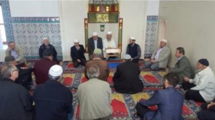 Mhp K&uuml;tahya İl Başkanlığı Alparslan T&uuml;rkeş İ&ccedil;in Mevlit Okuttu