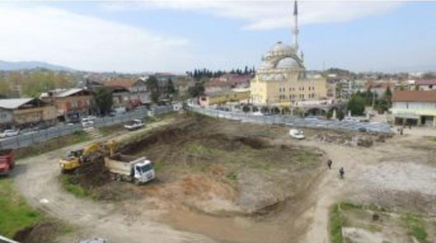 Kullar Semt Meydanında &Ccedil;alışmalar Başladı