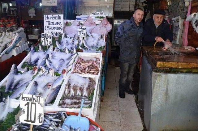 Trabzon’da Balıkta Hediyelik Dönemi