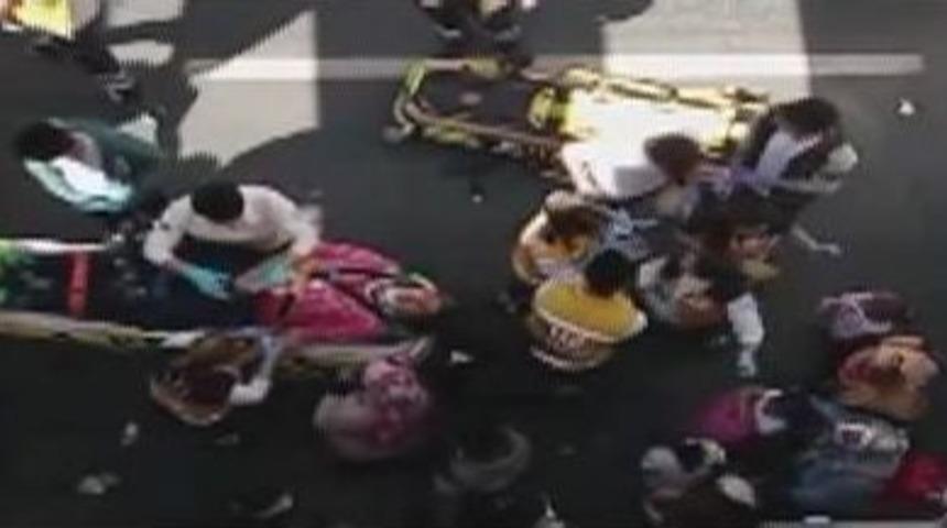 Belediye Otobüsleri Çarpıştı: 10 Yaralı