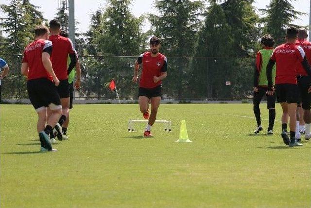 Denizlispor’da Altınordu Maçı Hazırlıkları Başladı