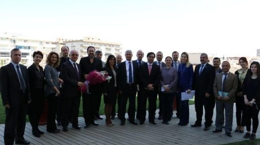 B&uuml;y&uuml;kşehir Personeline Diksiyon Eğitimi