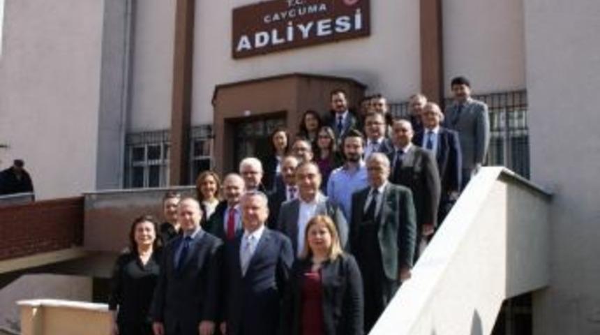 Başkan Kantarcı Avukatların G&uuml;n&uuml;n&uuml; Kutladı