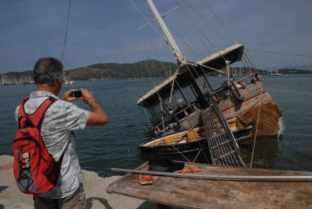 Batan Tekneyi Belediye &Ccedil;ıkartıyor