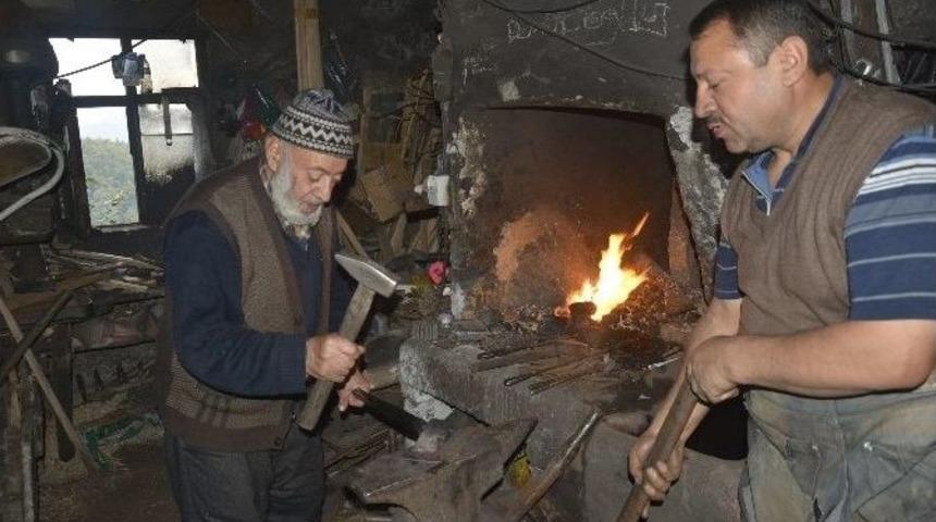 Teknolojiye Direniyorlar