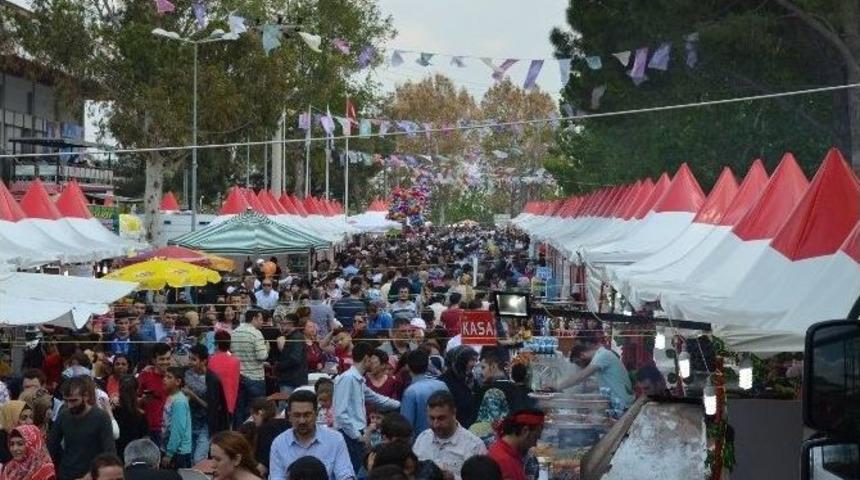 Fuar Merkezi Mesir Fuarı&rsquo;na Hazırlanıyor