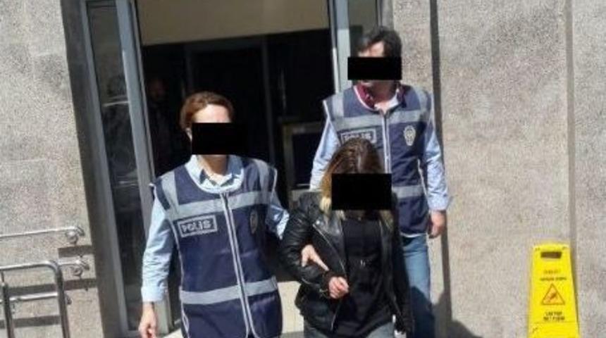 Sahte Polisleri Ger&ccedil;ek Polis Yakaladı