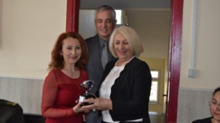 Gelibolu&rsquo;da Avukatlar G&uuml;n&uuml; Kutlandı