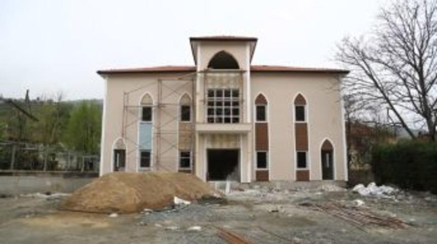 Kurtk&ouml;y K&uuml;lt&uuml;r Merkezinde &Ccedil;alışmalar Devam Ediyor