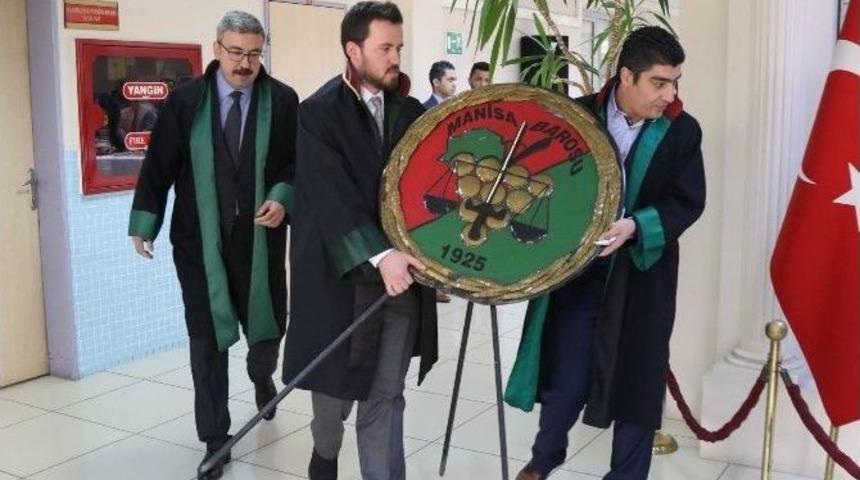 Akhisar&rsquo;da 5 Nisan Avukatlar G&uuml;n&uuml; Kutlandı